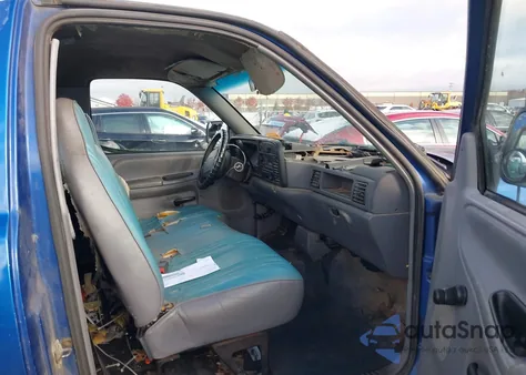 1997 Dodge Ram 2500 Lt z USA, uszkodzony, nr VIN 1B7KC26ZXVJ549353